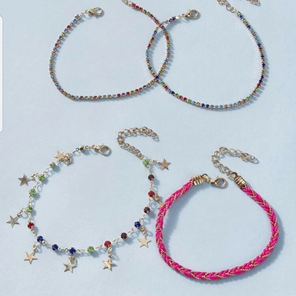 *Tisha* Layered Charm Anklet - Picture 3 of 3